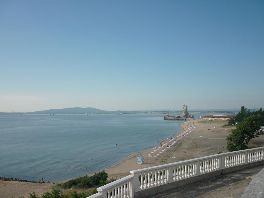 Sea Garden Plaza Apartment Burgas Quarto foto